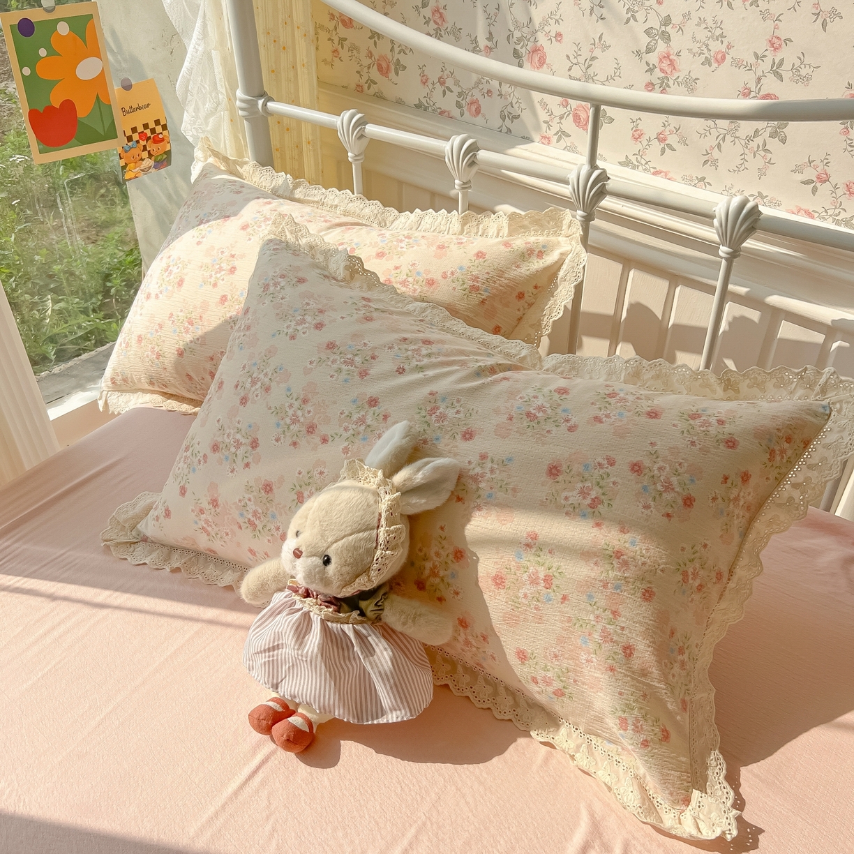 91家纺网 家纺一手货源 找家纺 韩巢家纺 2025新款蝴蝶花边直播热销款四件套开学季韩系学生宿舍床上三件套-（提供卖家秀） 序曲-粉【蝴蝶花边款】