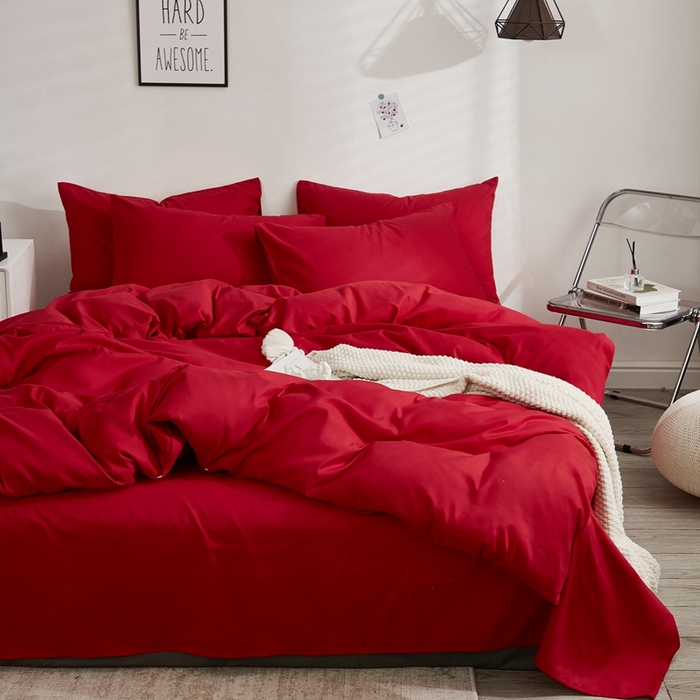 91家纺网 家纺一手货源 找家纺 啊雅家居 2025新款ins简约学生宿舍双拼纯色磨毛四件套可订制logo 红色