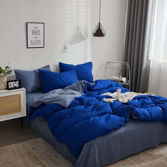 91家纺网 家纺一手货源 找家纺 啊雅家居 2025新款ins简约学生宿舍双拼纯色磨毛四件套可订制logo 克莱因蓝加浅蓝灰