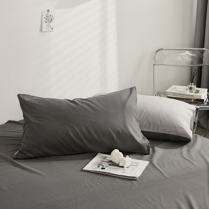 91家纺网 家纺一手货源 找家纺 啊雅家居 2025新款ins简约学生宿舍双拼纯色磨毛四件套可订制logo 浅灰加深灰