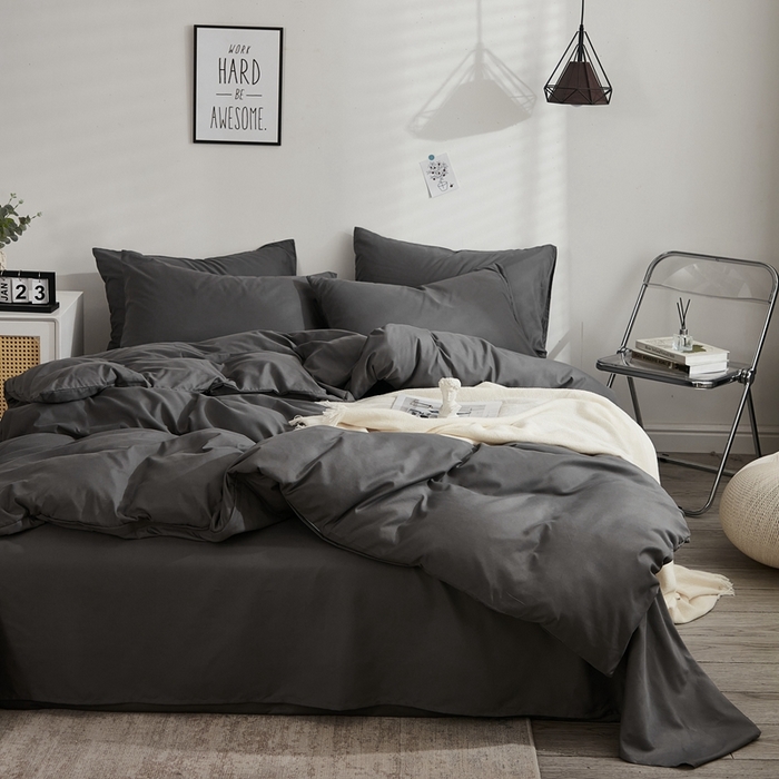 91家纺网 家纺一手货源 找家纺 啊雅家居 2025新款ins简约学生宿舍双拼纯色磨毛四件套可订制logo 深灰