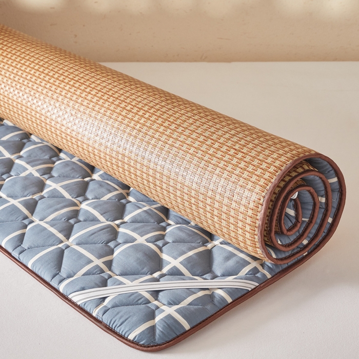 花言狐语 2025新款双面可用冰藤夹棉床褥系列-大床款 冰藤床褥-蓝大格（玉米粒）