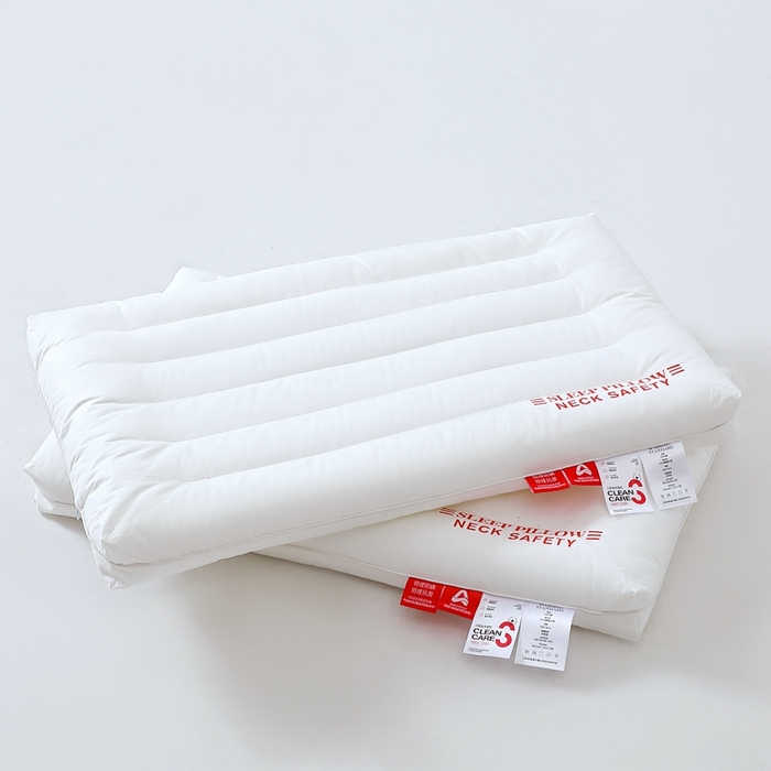 91家纺网 家纺一手货源 找家纺 糖果枕芯 2025新款全棉三防枕芯羽丝棉枕头酒店护颈枕 三防枕芯48*74cm低枕