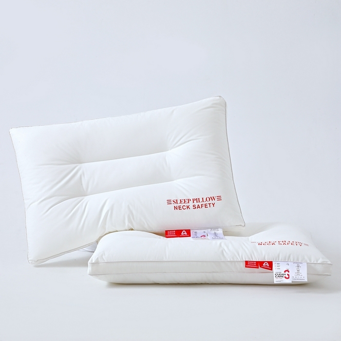 91家纺网 家纺一手货源 找家纺 糖果枕芯 2025新款全棉三防枕芯羽丝棉枕头酒店护颈枕 三防枕芯48*74cm中枕