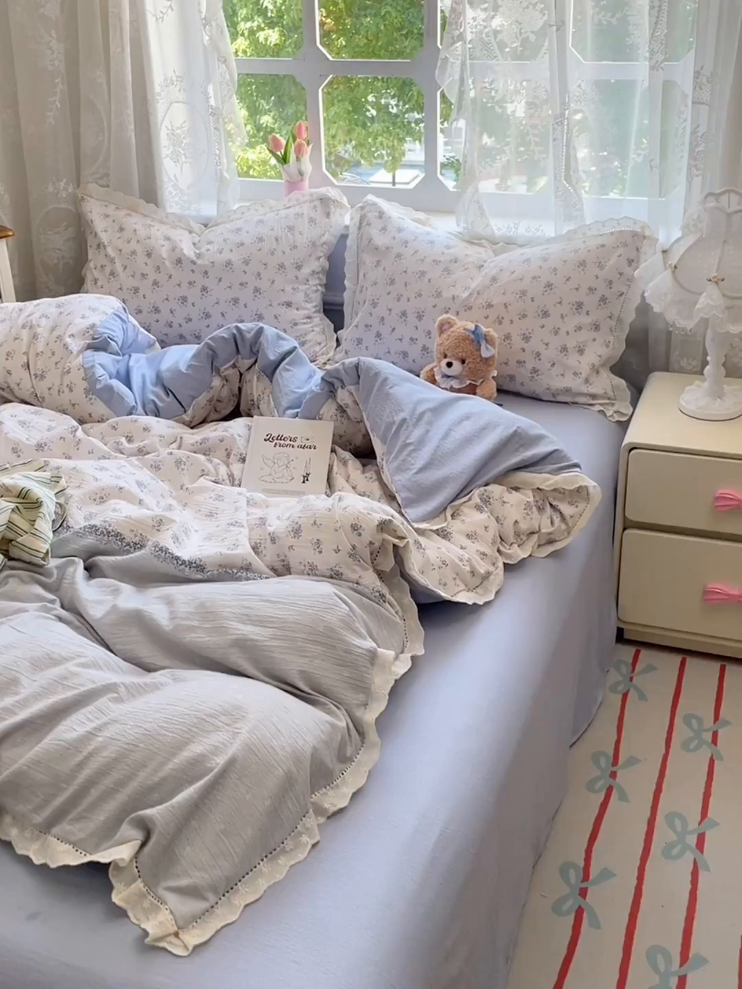 91家纺网 家纺一手货源 找家纺 优尚佳生活馆 2025新款云感木棉皱皱双层纱全棉镂空花边四件套（提供买家秀） 蓝雪花语