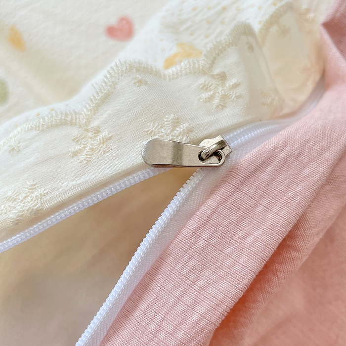 91家纺网 家纺一手货源 找家纺 优尚佳生活馆 2025新款云感木棉皱皱双层纱全棉镂空花边四件套（提供买家秀） 砰然心动