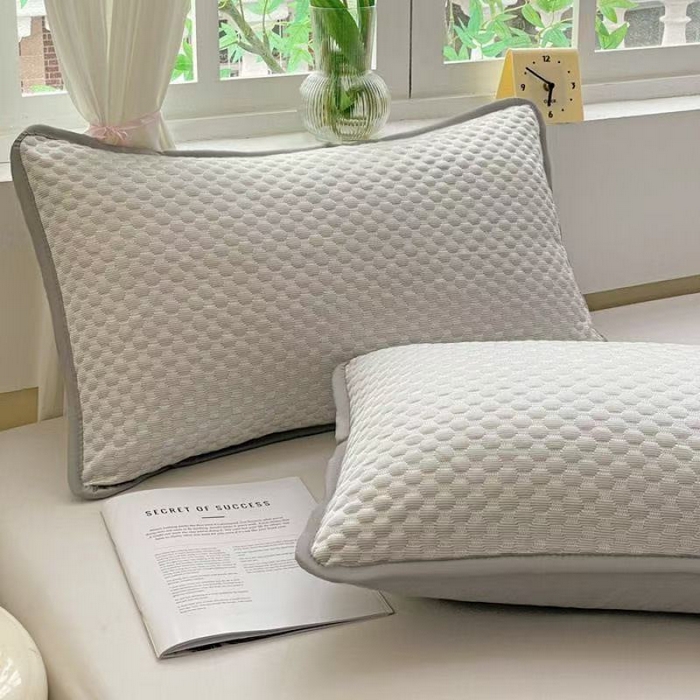 91家纺网 家纺一手货源 找家纺 （总）诺享家纺 2025春夏新款冰豆豆凉感豆豆单枕套枕套单件