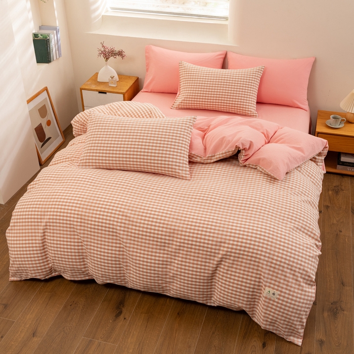 91家纺网 家纺一手货源 找家纺 居美良品 2025新款全棉色织水洗棉被套 米咖小格