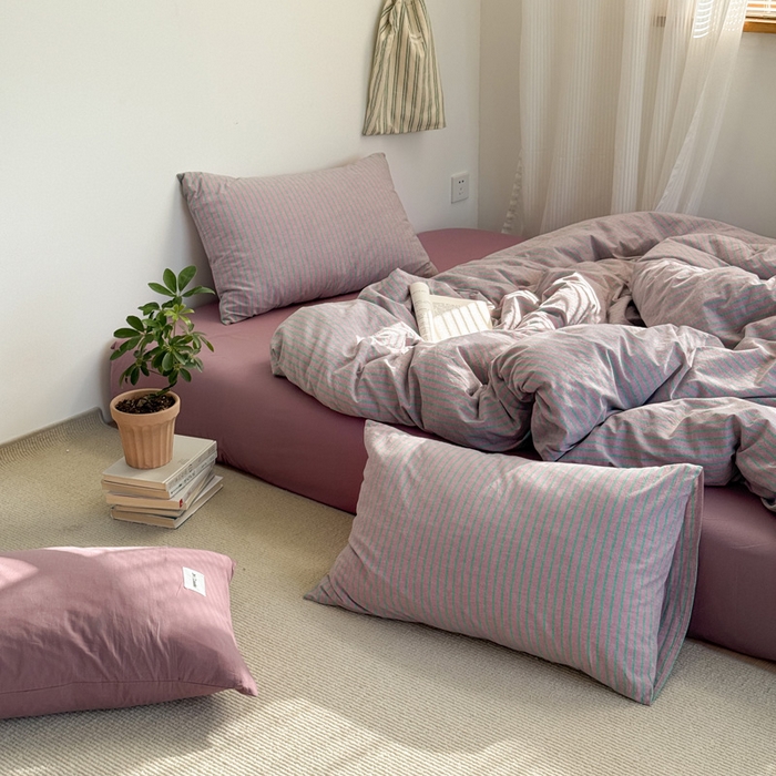 91家纺网 家纺一手货源 找家纺 玖弘家居 2025新款全棉水洗棉条纹四件套 混搭紫粉条