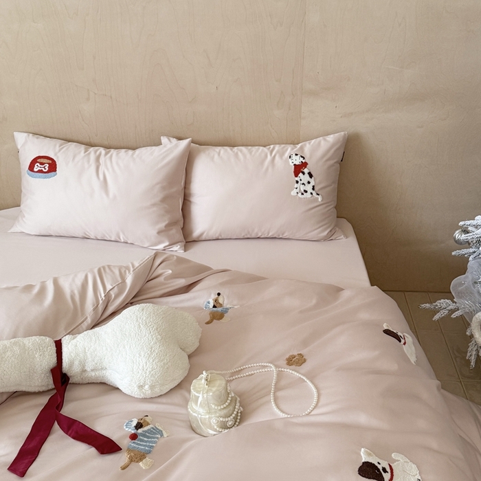 91家纺网 家纺一手货源 找家纺 （总）鹿班家居 2025年秋冬款100S长绒棉毛巾绣系列四件套—星星邮递员【标准会员-20元】