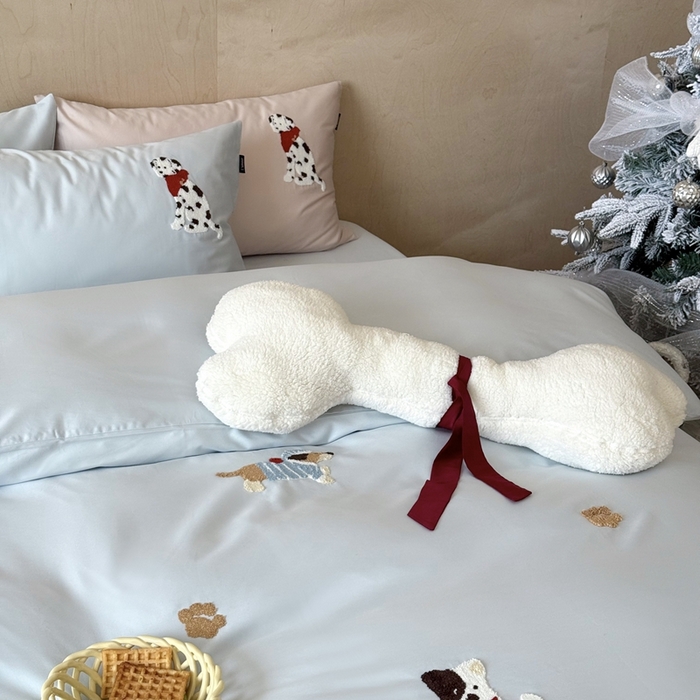 91家纺网 家纺一手货源 找家纺 鹿班家居 2025年秋冬款100S长绒棉毛巾绣系列四件套—星星邮递员【标准会员-20元】 星星邮递员-蓝色