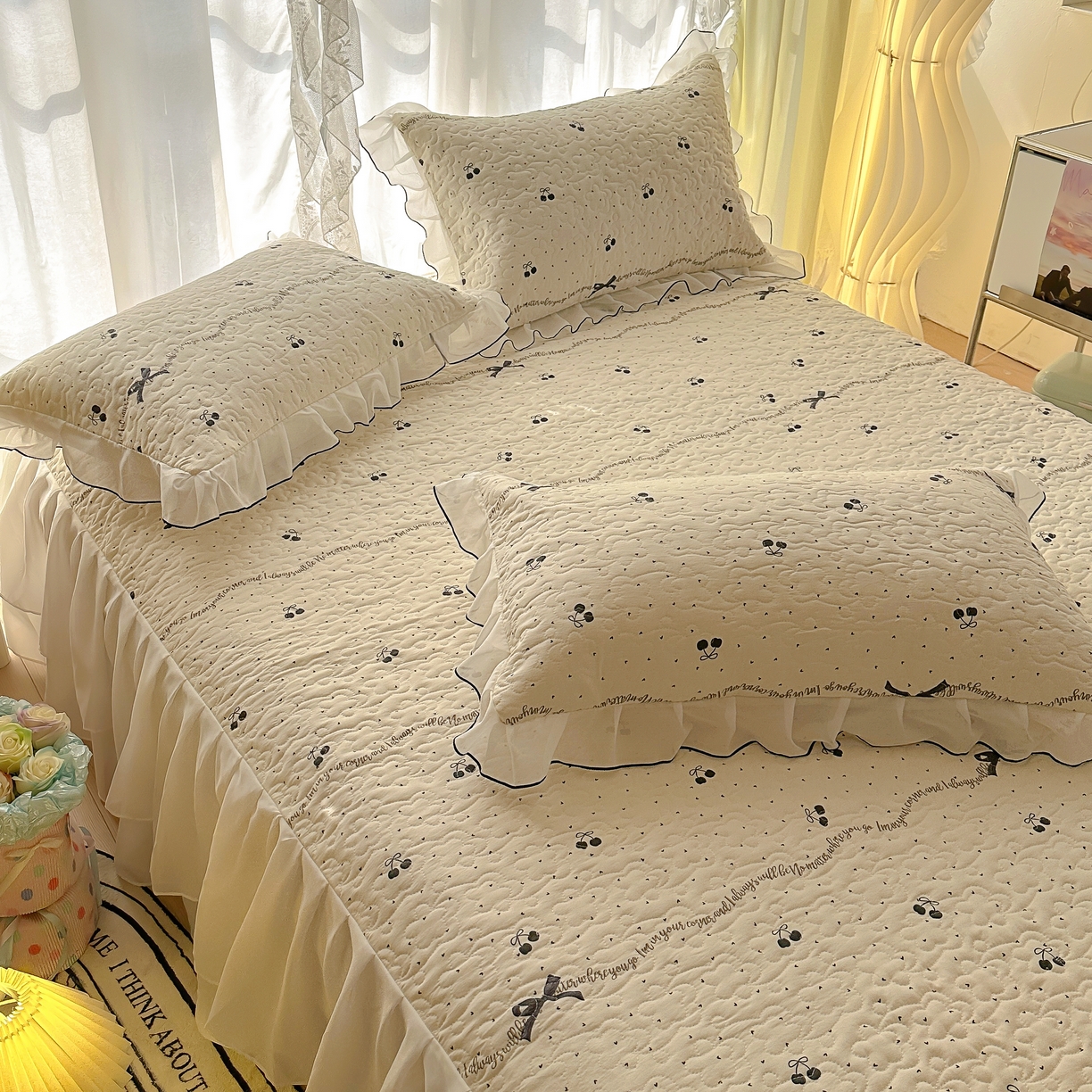 91家纺网 家纺一手货源 找家纺 （总）易辰美 2025新款亲肤舒适印花夹棉公主风枕套