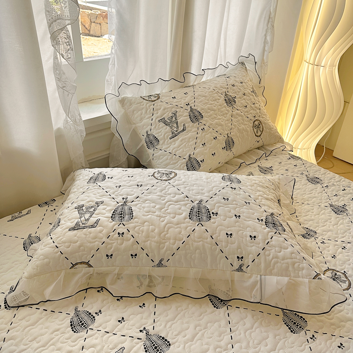 91家纺网 家纺一手货源 找家纺 （总）易辰美 2025新款亲肤舒适印花夹棉公主风枕套