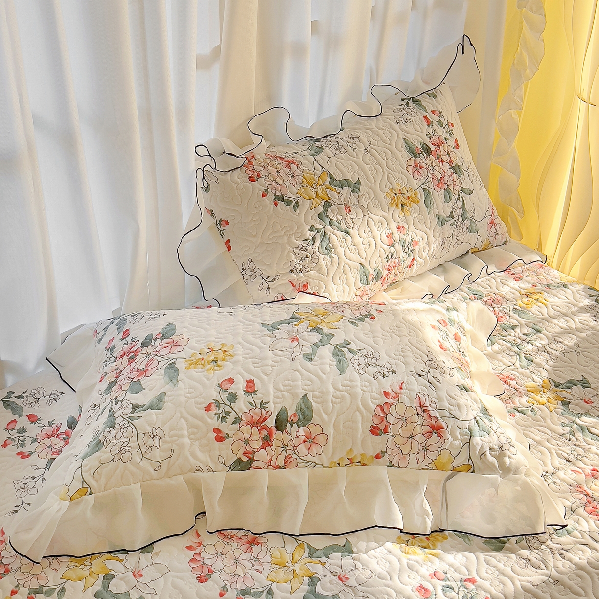 91家纺网 家纺一手货源 找家纺 （总）易辰美 2025新款亲肤舒适印花夹棉公主风枕套