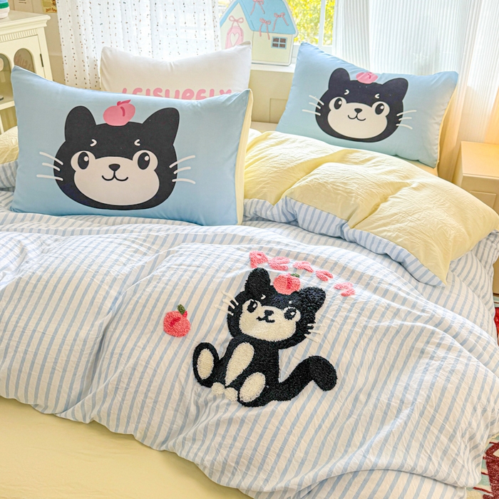 91家纺网 家纺一手货源 找家纺 森璐家纺2025新款水洗云朵棉毛巾绣四件套 吉利猫-毛巾绣