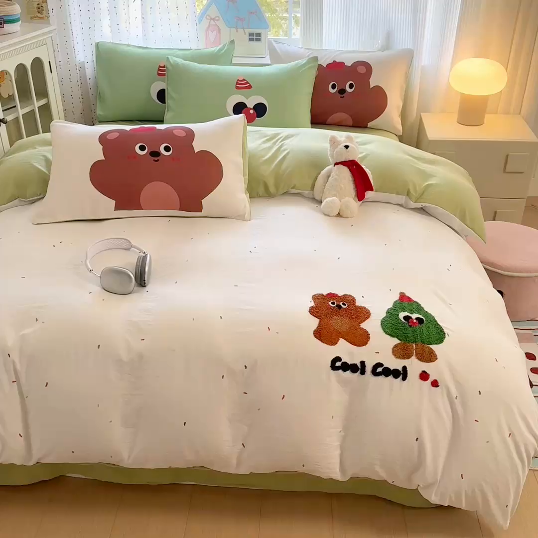 91家纺网 家纺一手货源 找家纺 森璐家纺2025新款水洗云朵棉毛巾绣四件套 森林-毛巾绣