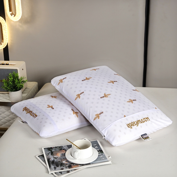 91家纺网 家纺一手货源 找家纺 2025新品美丽折成人乳胶枕针织棉单枕套 鸟眼布单内套 一代面包枕