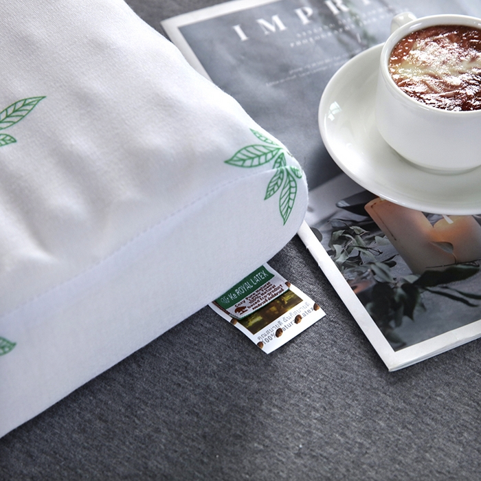 91家纺网 家纺一手货源 找家纺 2025新品美丽折成人乳胶枕针织棉单枕套 鸟眼布单内套 二代高低按摩枕