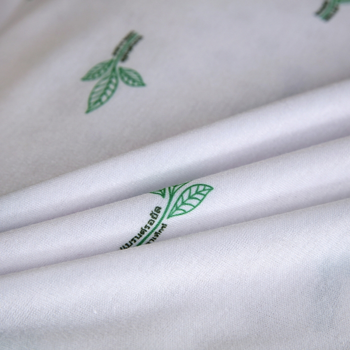 91家纺网 家纺一手货源 找家纺 2025新品美丽折成人乳胶枕针织棉单枕套 鸟眼布单内套 二代面包枕