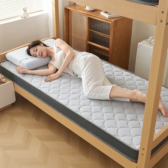 91家纺网 家纺一手货源 找家纺 锦丝钰床垫 2025新款乳胶记忆棉床垫-小床 立体-月光灰