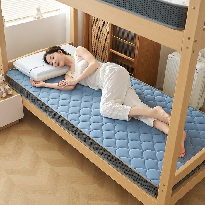 91家纺网 家纺一手货源 找家纺 锦丝钰床垫 2025新款乳胶记忆棉床垫-小床 立体-月光蓝