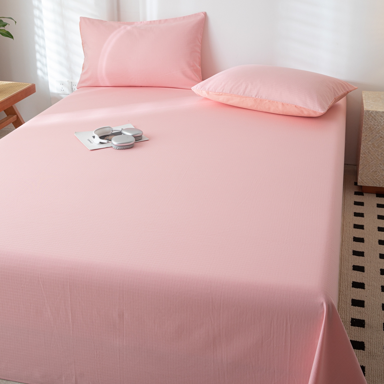 91家纺网 家纺一手货源 找家纺 简宜家居（朝初家纺） 2025新款60支贡缎提花A版纯棉床单 公主-粉玉