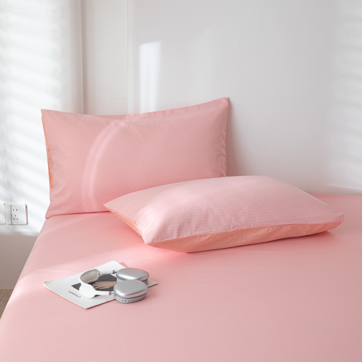 91家纺网 家纺一手货源 找家纺 简宜家居（朝初家纺） 2025新款60支贡缎提花A版纯棉床单 公主-粉玉