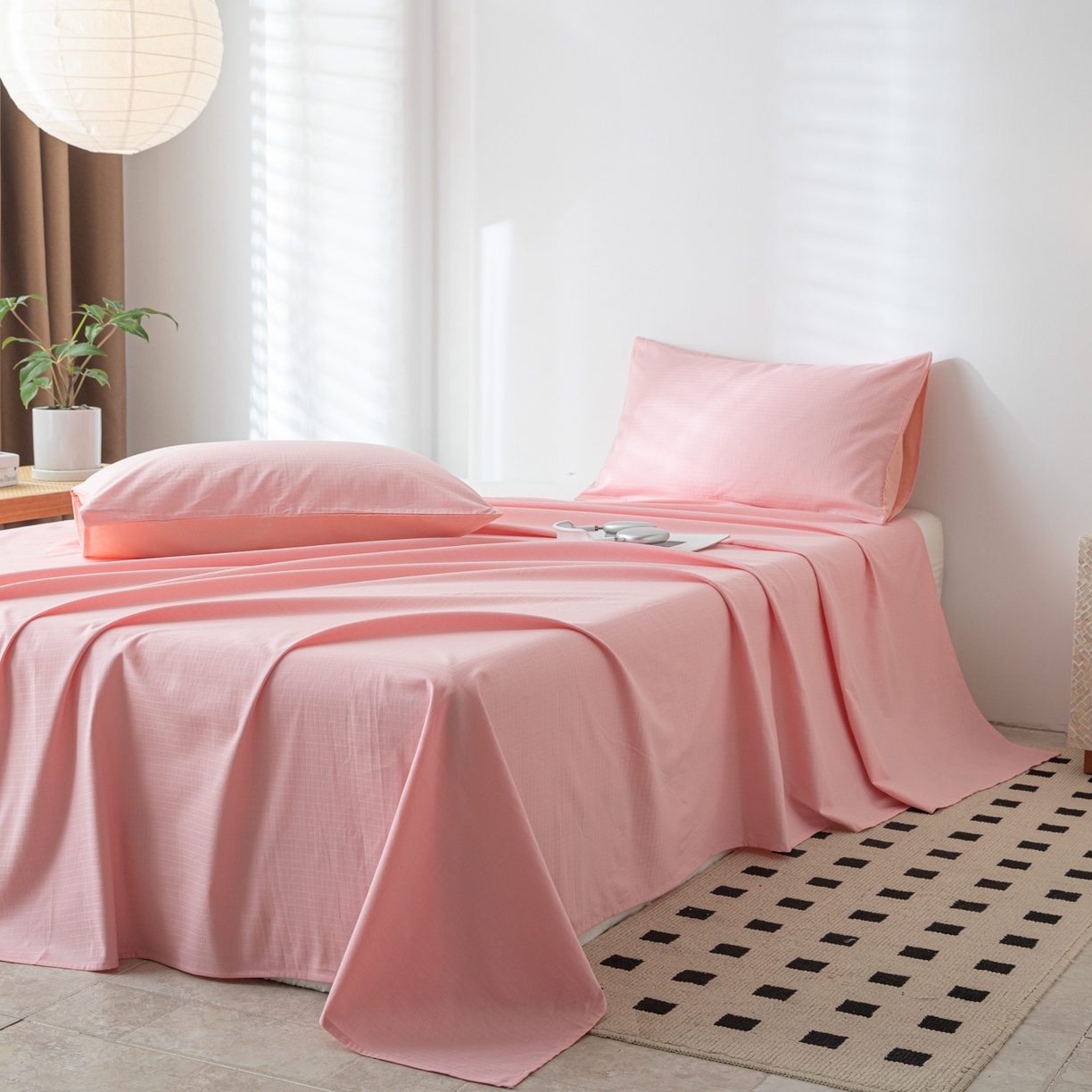 91家纺网 家纺一手货源 找家纺 简宜家居（朝初家纺） 2025新款60支贡缎提花A版纯棉床单 公主-粉玉