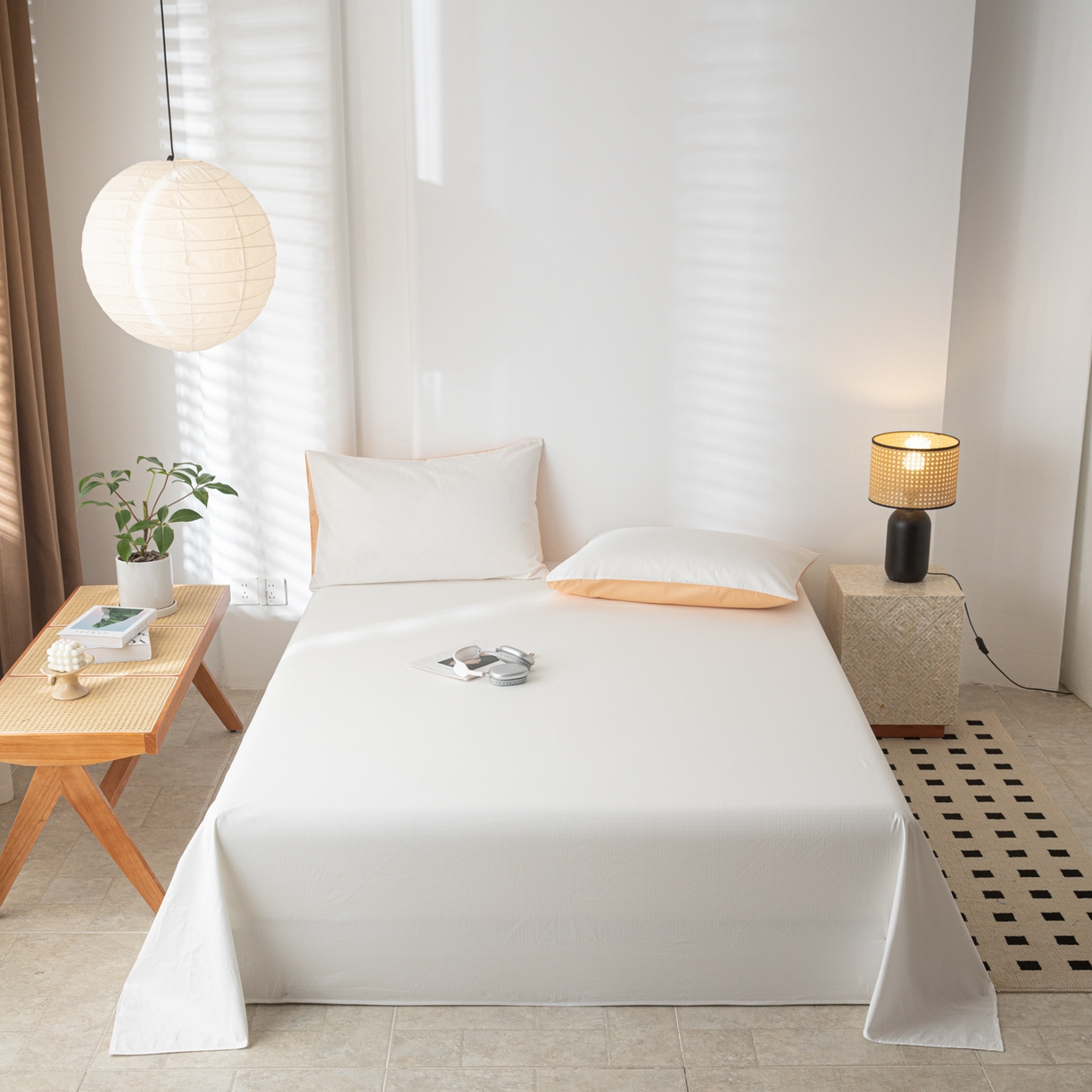 91家纺网 家纺一手货源 找家纺 简宜家居（朝初家纺） 2025新款60支贡缎提花A版纯棉床单 绅士-米白