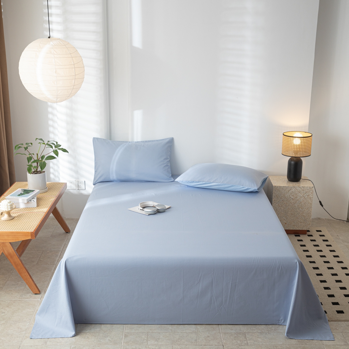 91家纺网 家纺一手货源 找家纺 简宜家居（朝初家纺） 2025新款60支贡缎提花A版纯棉床单 绅士-天蓝