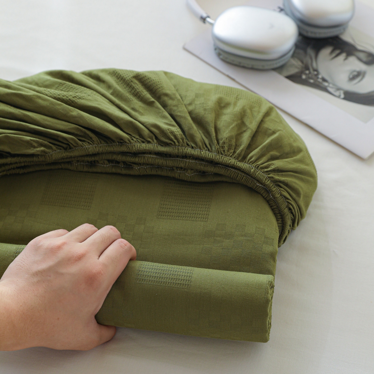 91家纺网 家纺一手货源 找家纺 简宜家居（朝初家纺） 2025新款60支贡缎提花A版纯棉床笠 格子-绿