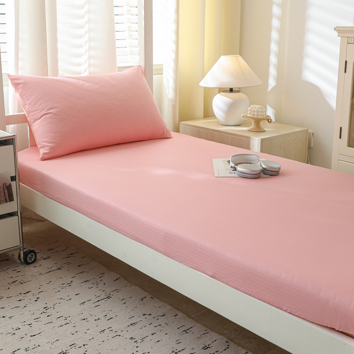 91家纺网 家纺一手货源 找家纺 简宜家居（朝初家纺） 2025新款60支贡缎提花A版纯棉床笠 公主-粉玉