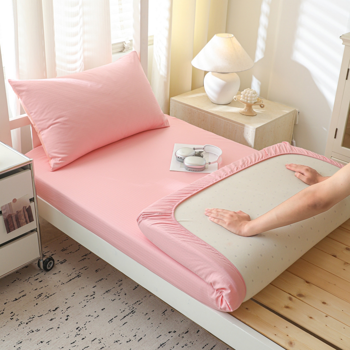 91家纺网 家纺一手货源 找家纺 简宜家居（朝初家纺） 2025新款60支贡缎提花A版纯棉床笠 公主-粉玉