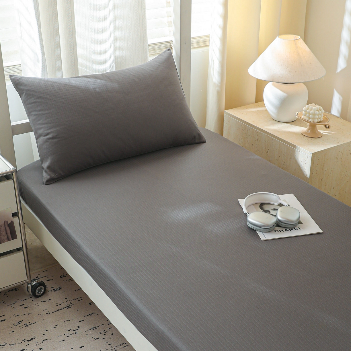 简宜家居（朝初家纺） 2025新款60支贡缎提花A版纯棉床笠 绅士-灰