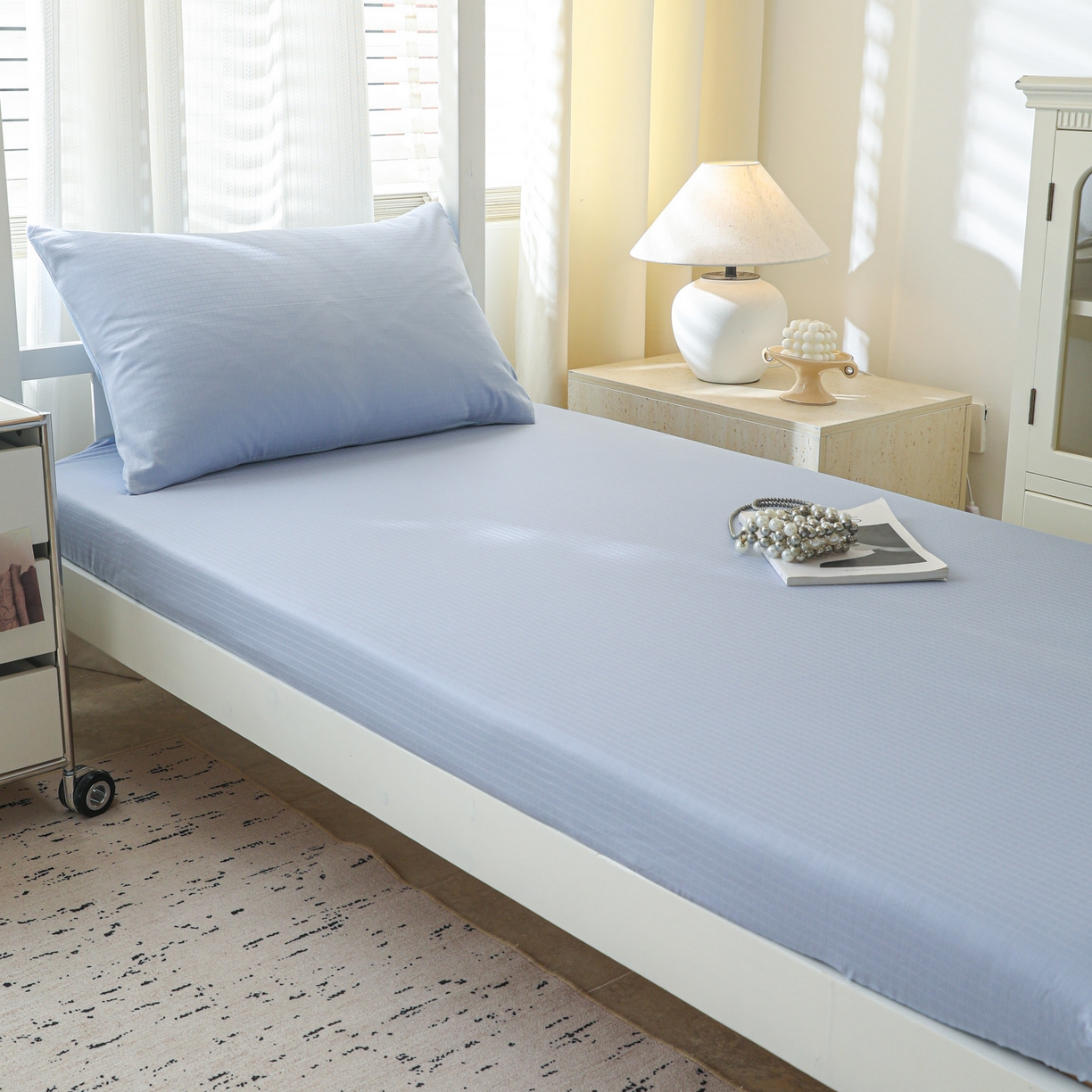 91家纺网 家纺一手货源 找家纺 简宜家居（朝初家纺） 2025新款60支贡缎提花A版纯棉床笠 绅士-天蓝