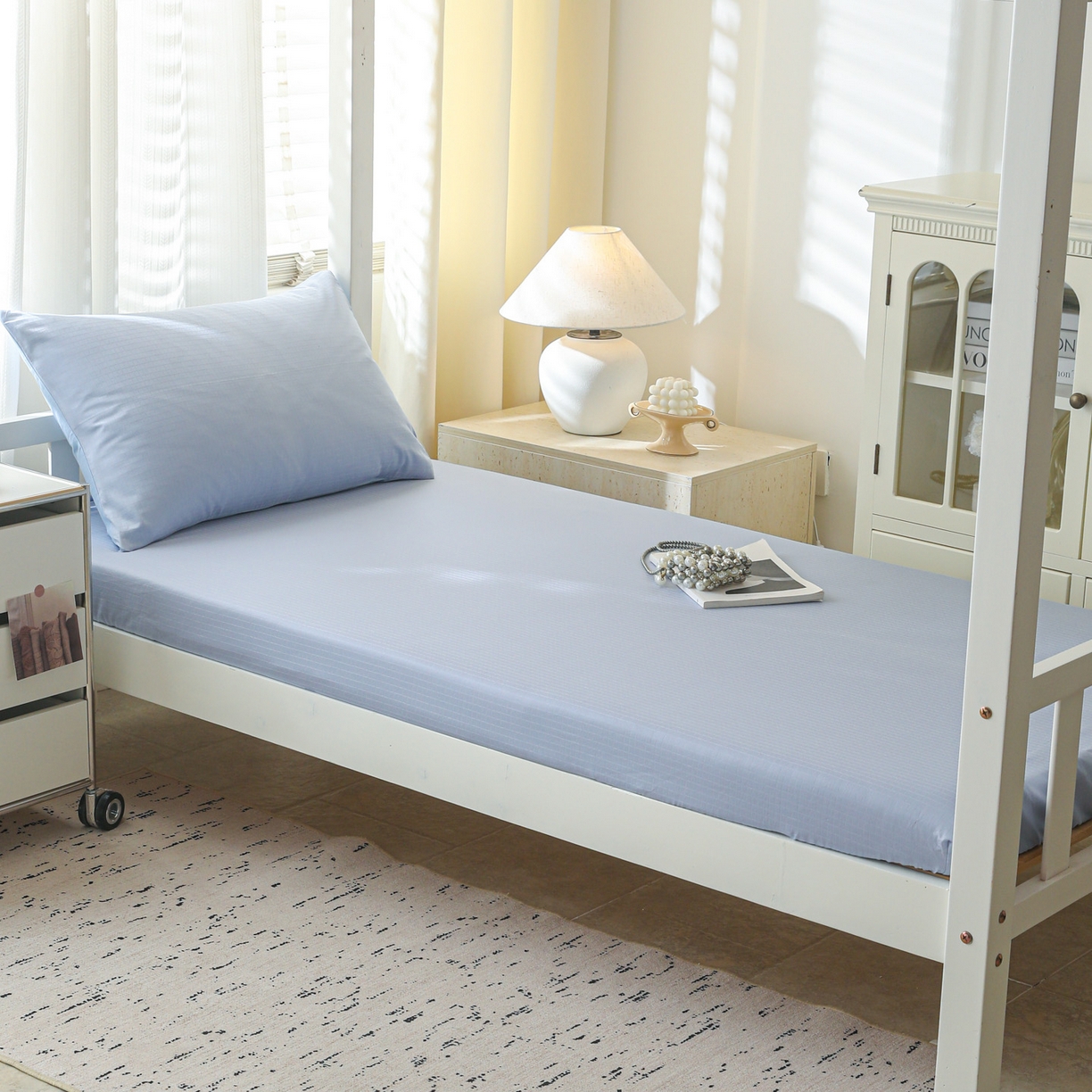 91家纺网 家纺一手货源 找家纺 简宜家居（朝初家纺） 2025新款60支贡缎提花A版纯棉床笠 绅士-天蓝