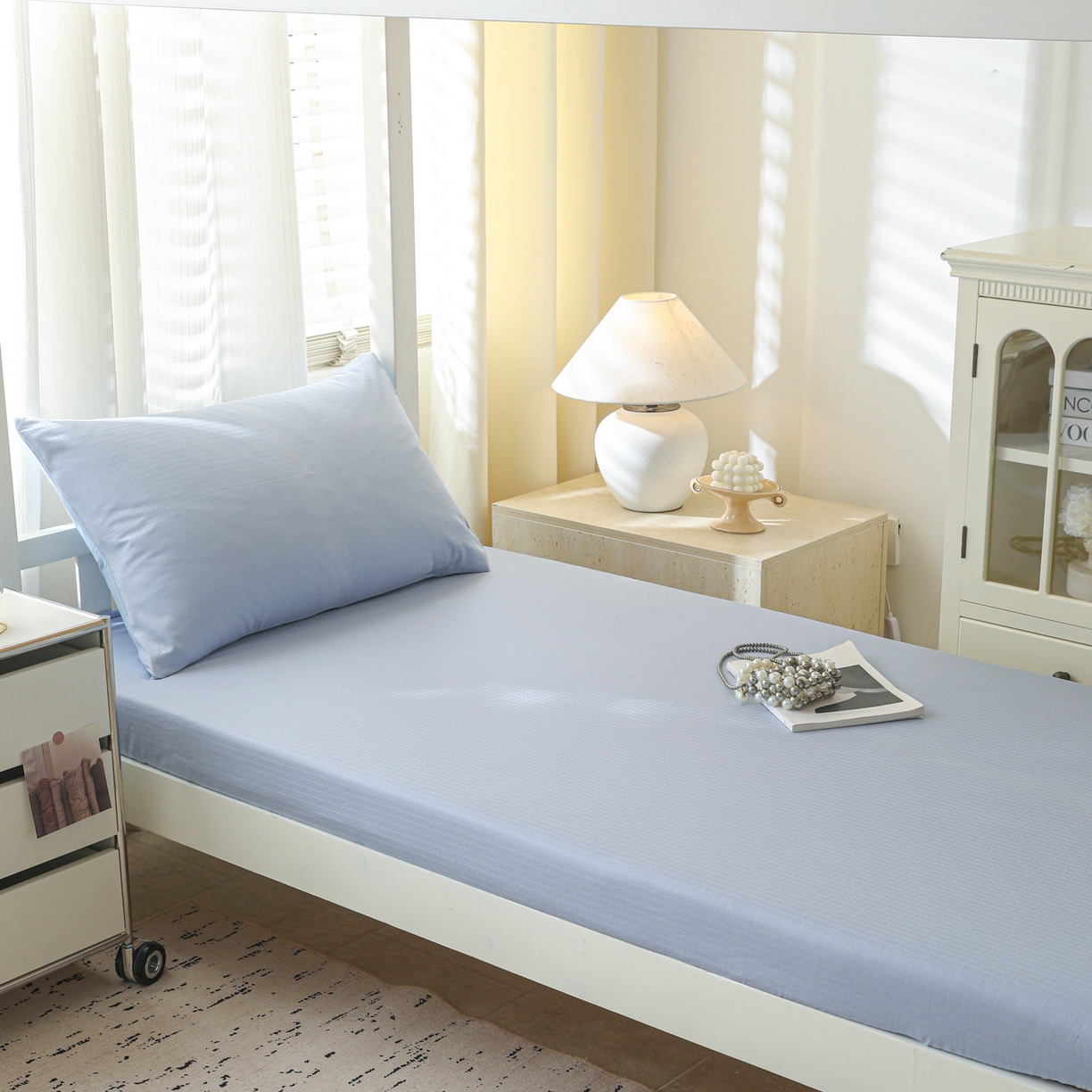 91家纺网 家纺一手货源 找家纺 简宜家居（朝初家纺） 2025新款60支贡缎提花A版纯棉床笠 绅士-天蓝