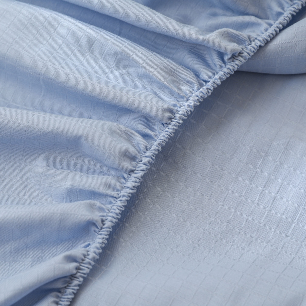 91家纺网 家纺一手货源 找家纺 简宜家居（朝初家纺） 2025新款60支贡缎提花A版纯棉床笠 绅士-天蓝