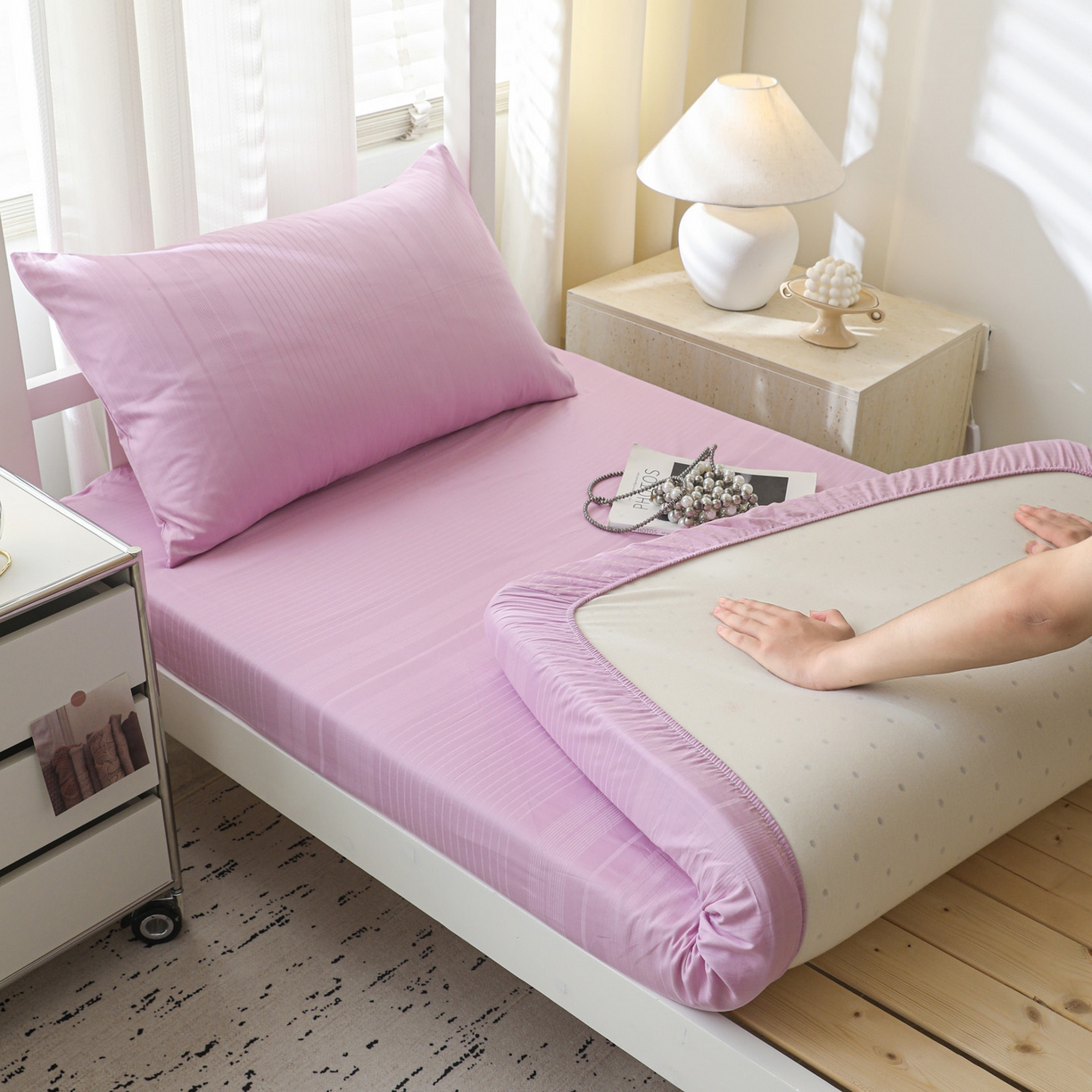 91家纺网 家纺一手货源 找家纺 简宜家居（朝初家纺） 2025新款60支贡缎提花A版纯棉床笠 条纹-紫