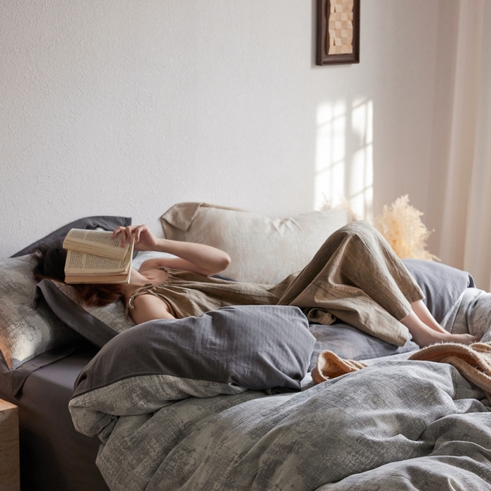 91家纺网 家纺一手货源 找家纺 梦享生活家居 2025新款双层纱四件套星河系列 星河-灰