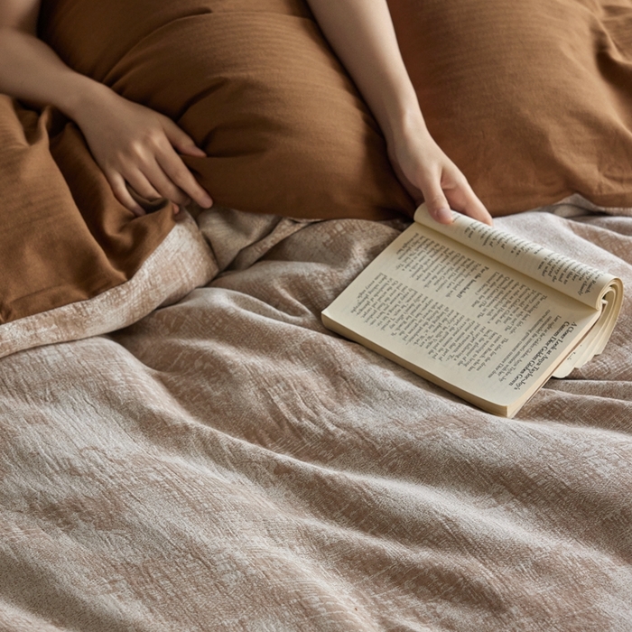 91家纺网 家纺一手货源 找家纺 梦享生活家居 2025新款双层纱四件套星河系列 星河-焦糖