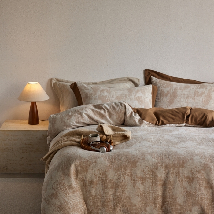 91家纺网 家纺一手货源 找家纺 梦享生活家居 2025新款双层纱四件套星河系列 星河-焦糖