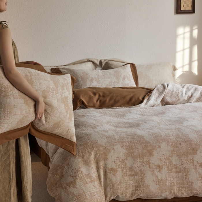 91家纺网 家纺一手货源 找家纺 梦享生活家居 2025新款双层纱四件套星河系列 星河-焦糖