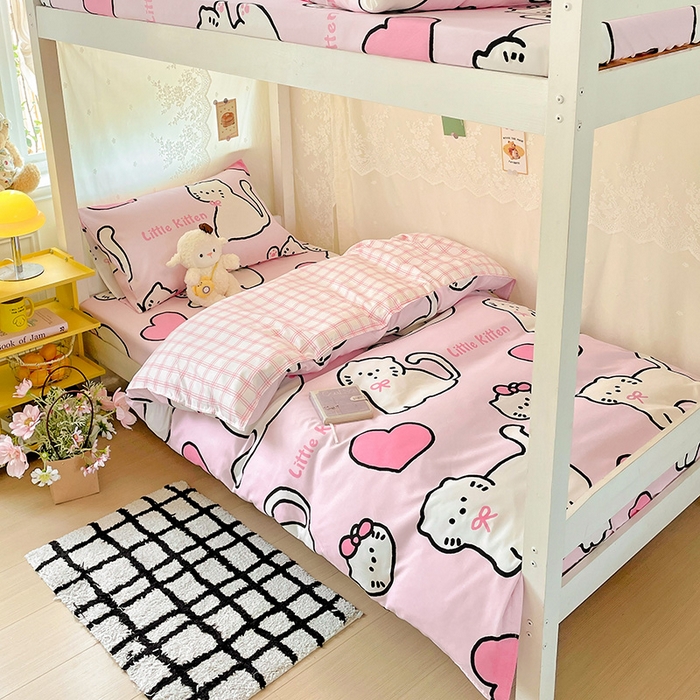 91家纺网 家纺一手货源 找家纺 花伞家居 2025新款学生床加厚磨毛印花单品单床笠单床单 粉色小猫