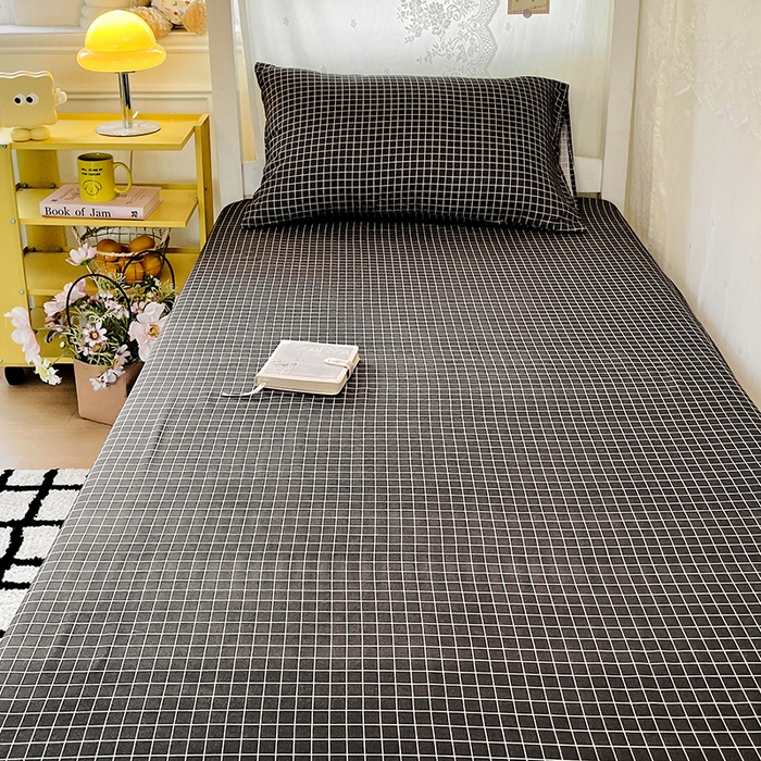 91家纺网 家纺一手货源 找家纺 花伞家居 2025新款学生床加厚磨毛印花单品单床笠单床单 小灰格