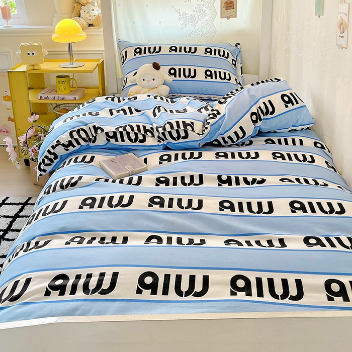 91家纺网 家纺一手货源 找家纺 花伞家居 2025新款学生床加厚磨毛印花单品单床笠单床单 字母-蓝