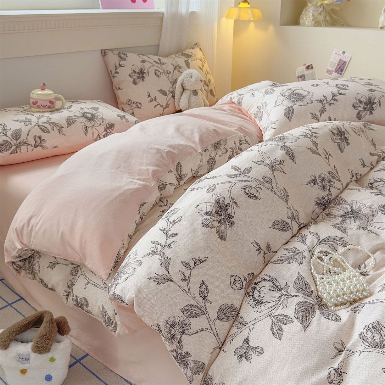 91家纺网 家纺一手货源 找家纺 恒爱家纺2025新款A类全棉印花四件套 恍然如梦