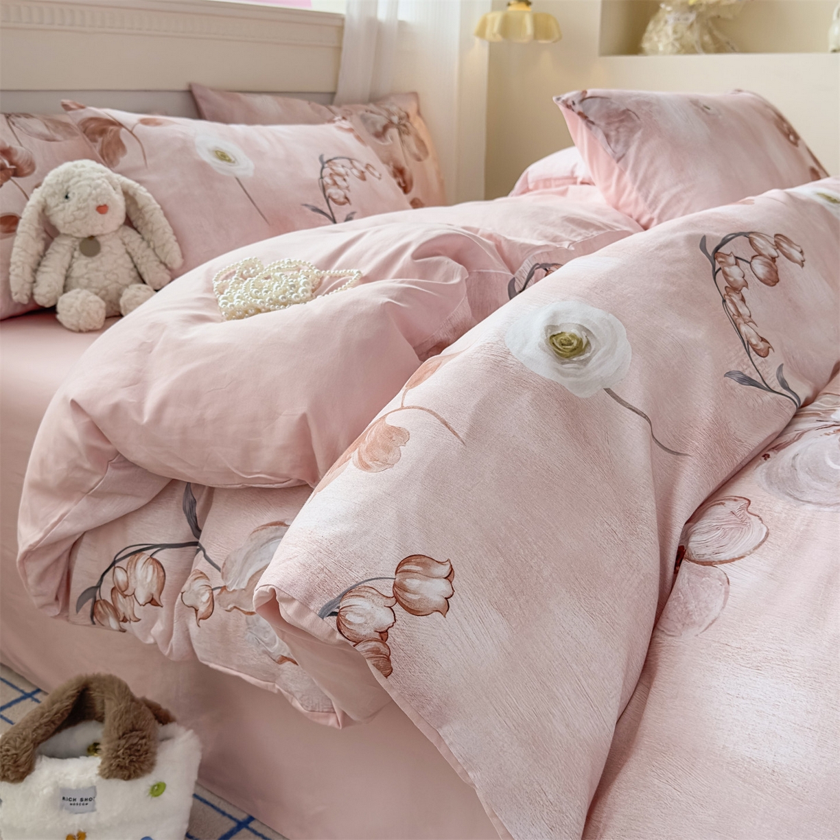 91家纺网 家纺一手货源 找家纺 恒爱家纺2025新款A类全棉印花四件套 静赏流年