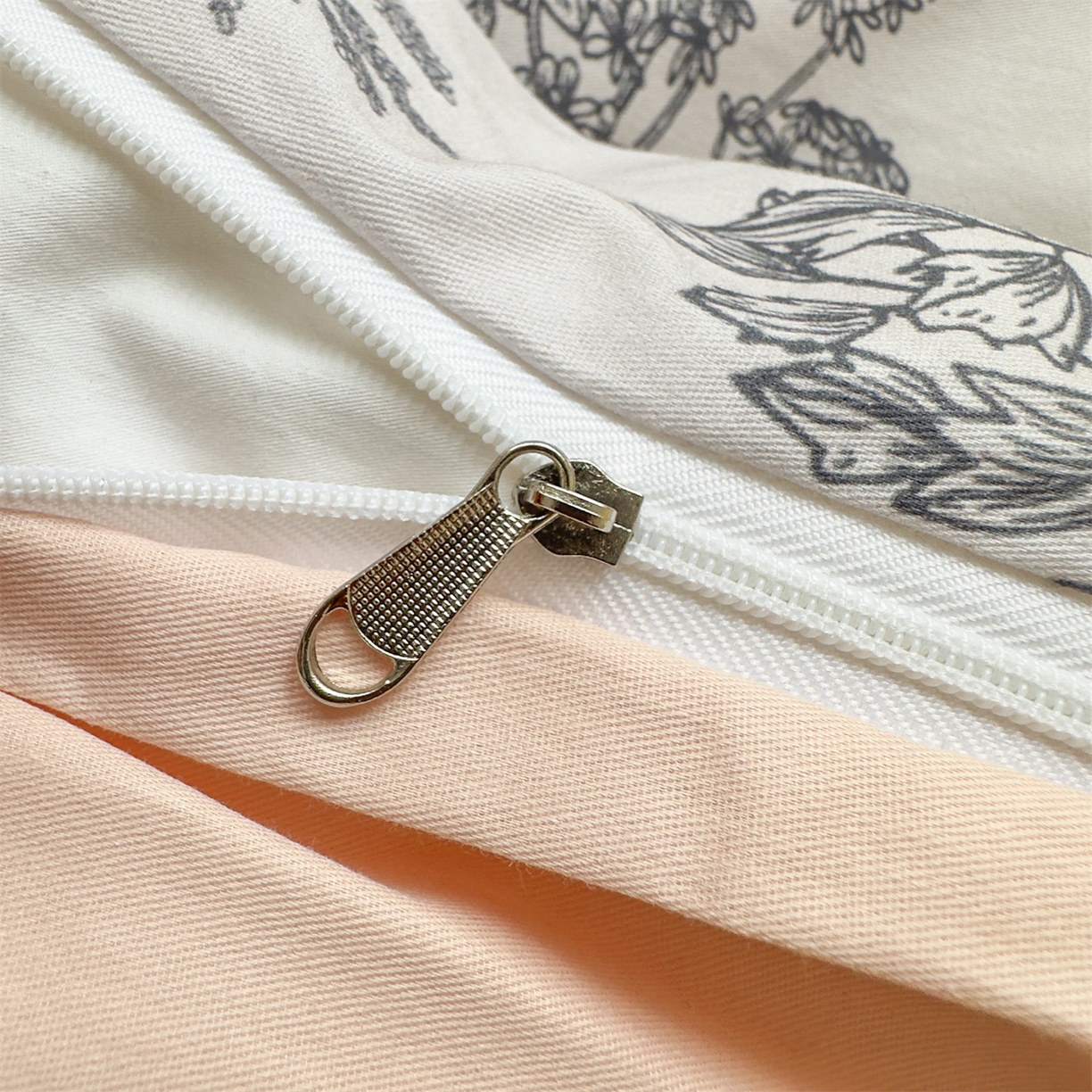 91家纺网 家纺一手货源 找家纺 恒爱家纺2025新款A类全棉印花四件套 静怡