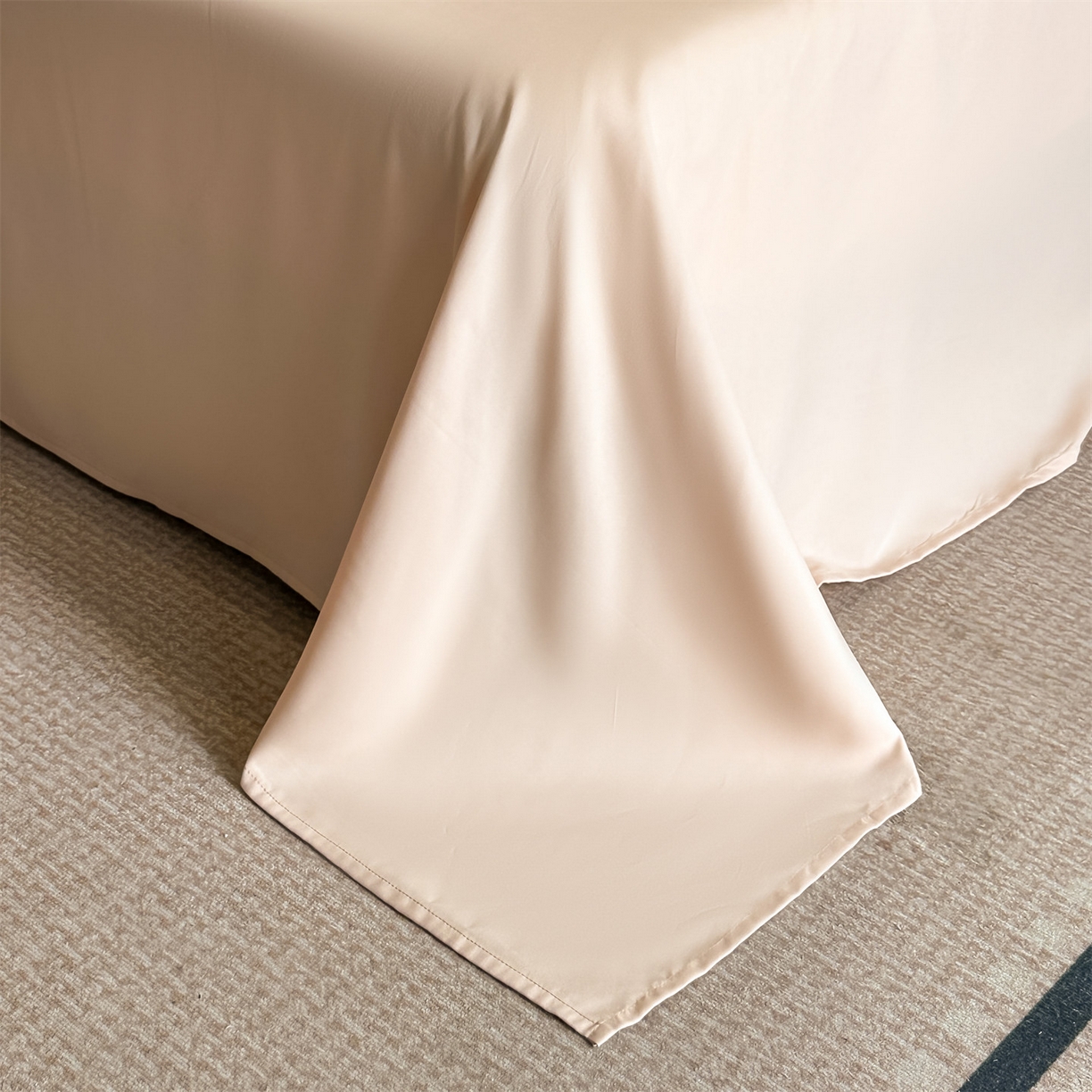 91家纺网 家纺一手货源 找家纺 笙意家纺 2025新款亲肤水洗棉刺绣满绣四件套 饼干熊-奶昔白+奶茶